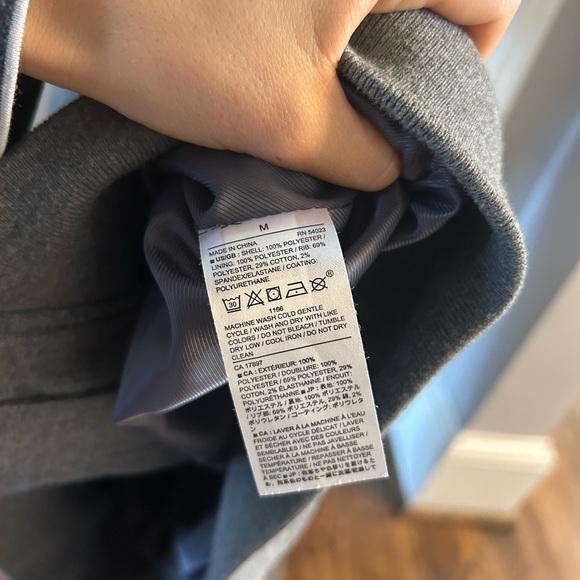 Banana Republic Water Resistant Bomber Jacket medium - Picture 5 of 5